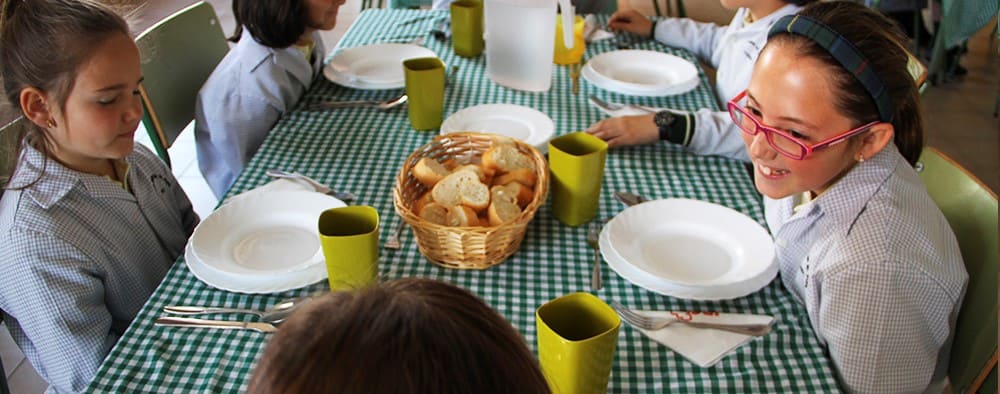 Promoción de hábitos alimenticios saludables comedor escolar